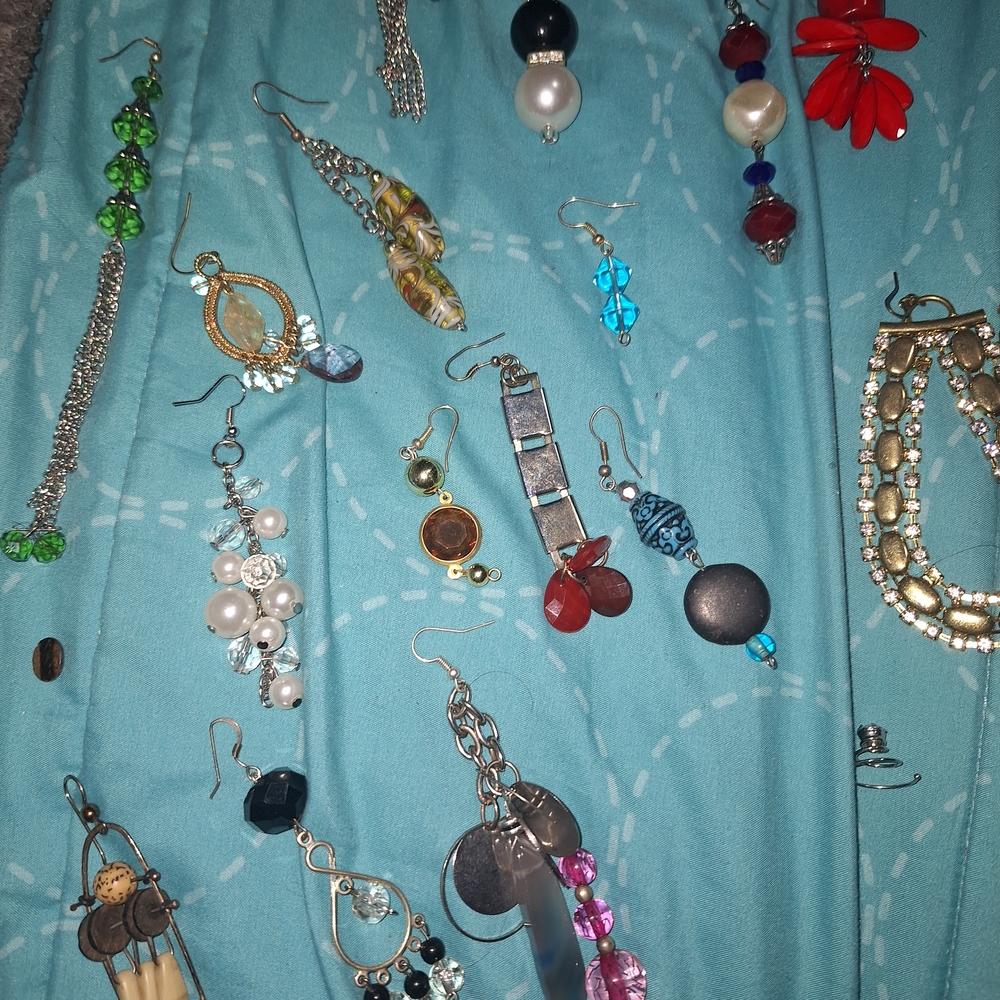 Vintage Assorted Items Mystery Bag - Picture 5 of 9